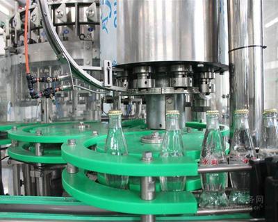 玻璃瓶含气饮料生产设备批发代理招商 江苏张家港成饮料机械产业新高地